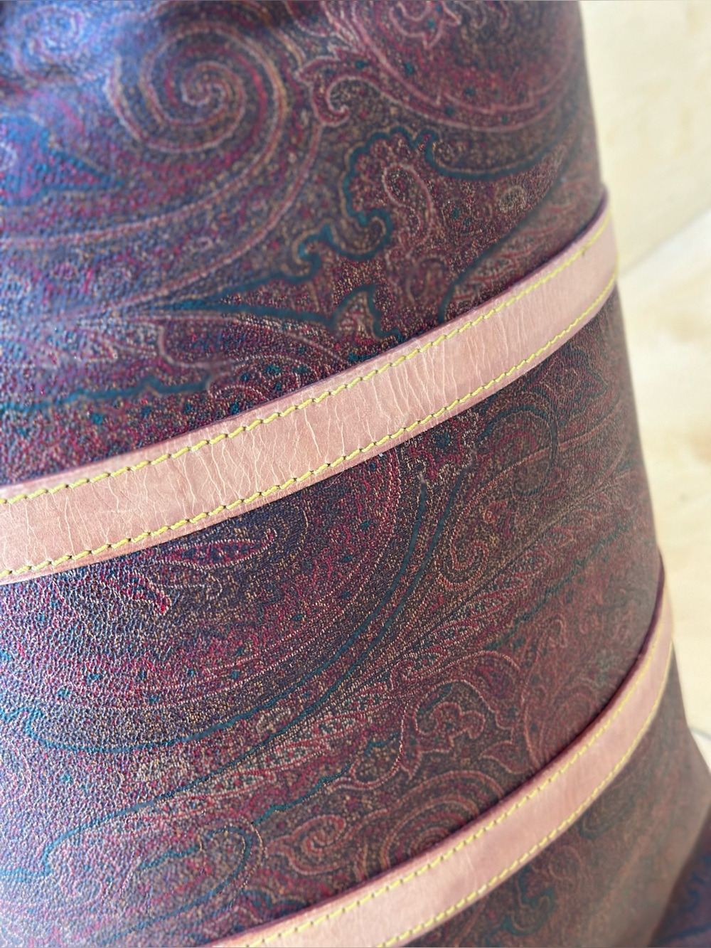 Etro Brown Paisley Travel Duffel with Tan Leather Trim 20" - Etro Weekender Bag! - Picture 9 of 15